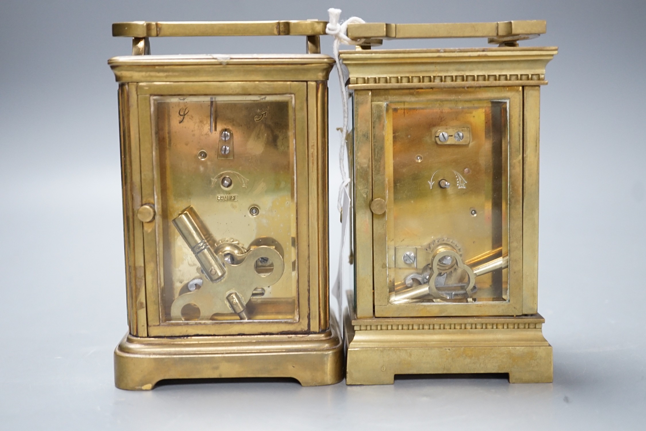 Two carriage timepieces, tallest 14 cm